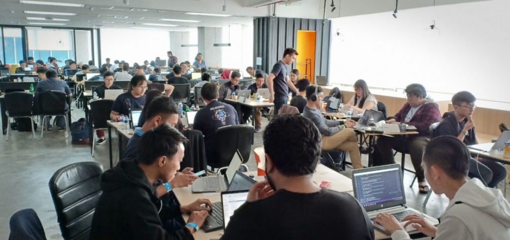 Ilustrasi pelatihan SDM Digital Indonesia