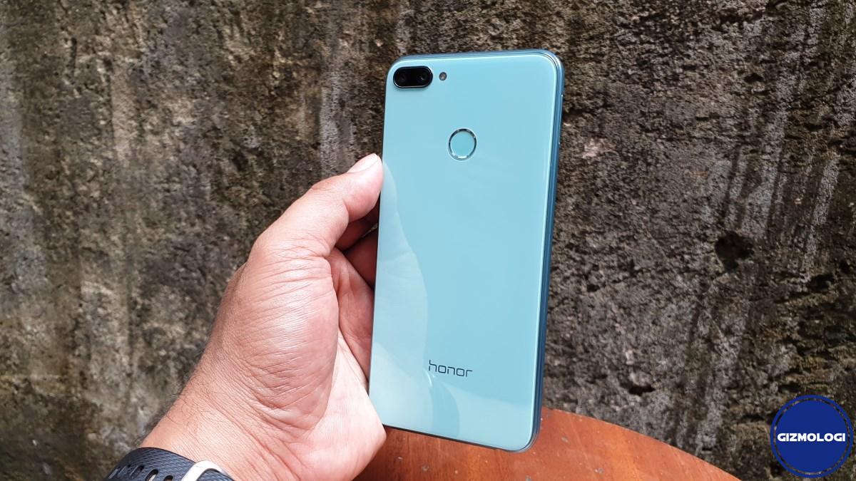 Honor 9i e