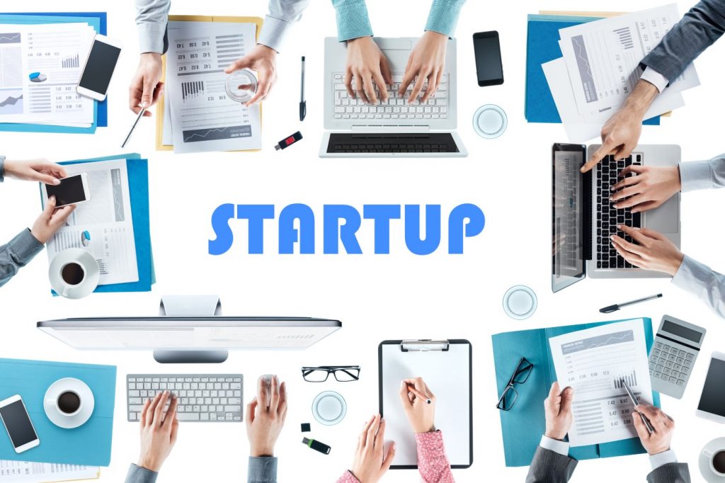 Startup Dibimbing