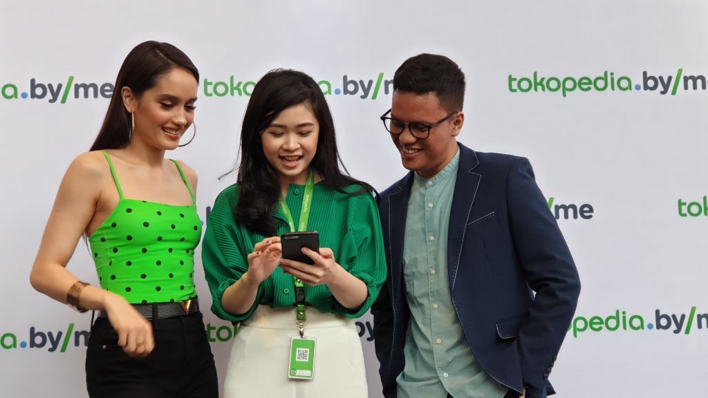 Arief Muhamad Cinta Laura Tokopedia