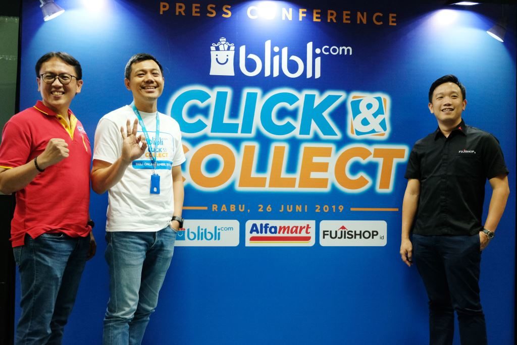 Fitur Blibli Click & Connect