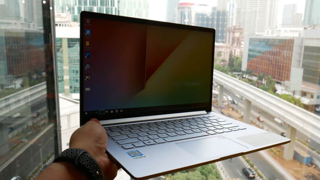Desain Asus VivoBook Ultra K403FA