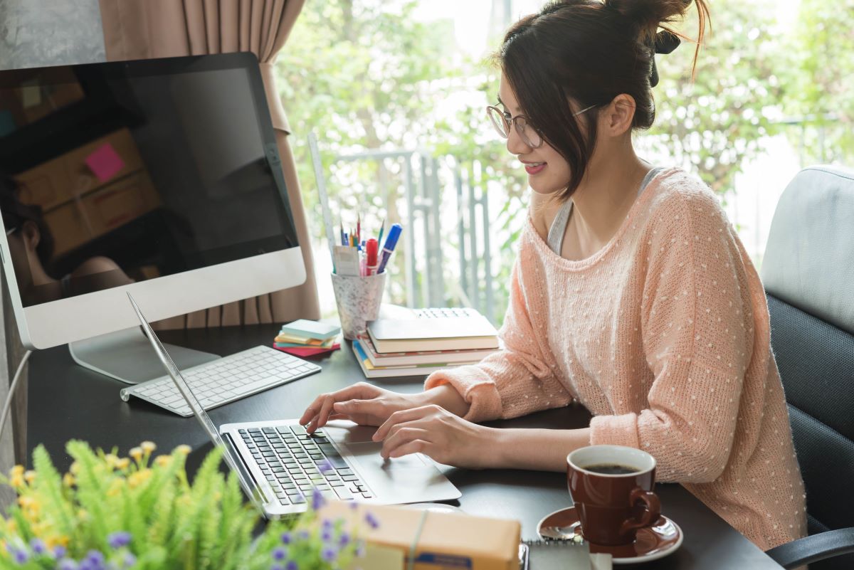 Tips Work  from Home  Kerja dari Rumah Berikut Kelebihan 