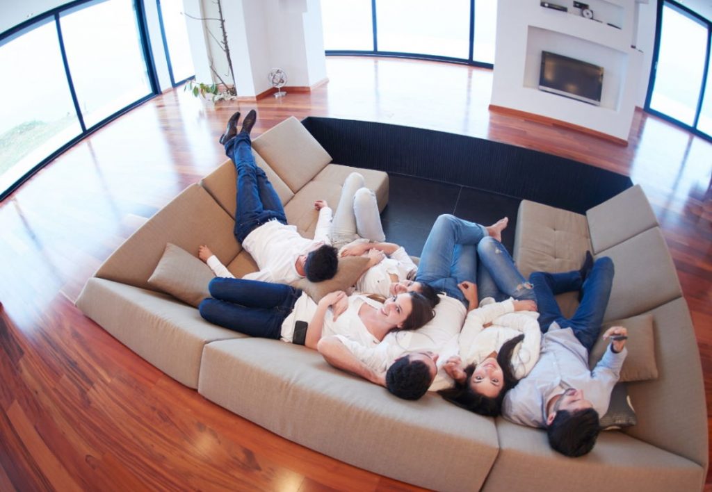 memanfaatkan cctv untuk live streaming