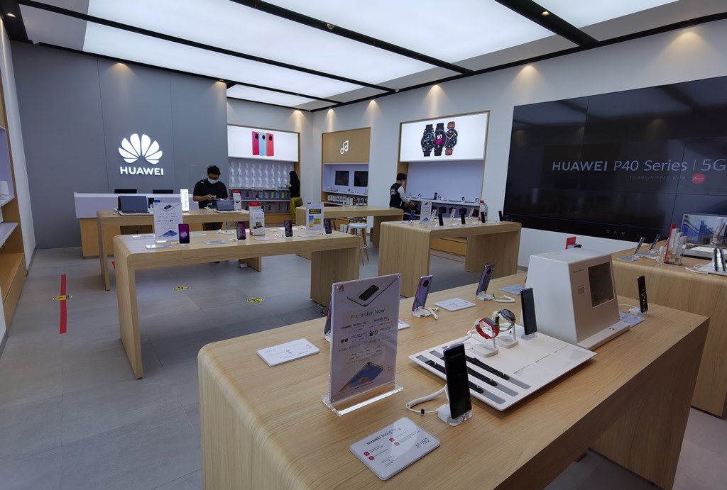 HES Summarecon Mall Serpong