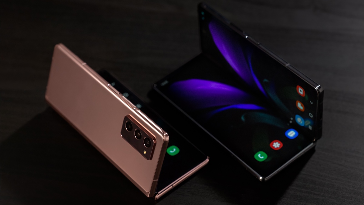 Galaxy Z Fold2
