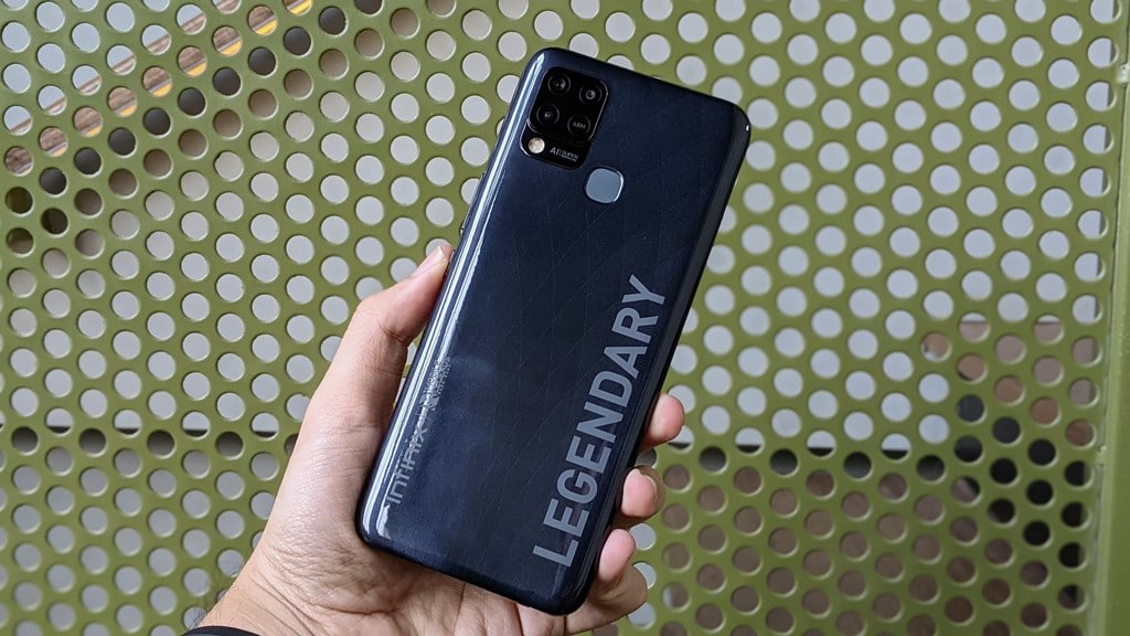 Desain Infinix Hot 10S