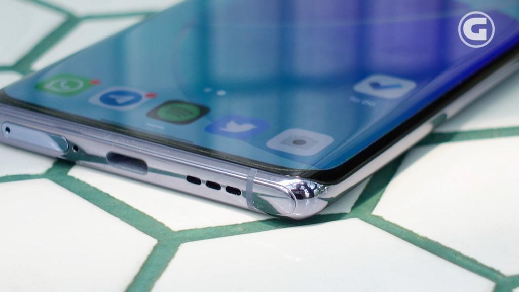 Desain OPPO Reno6 Pro 5G