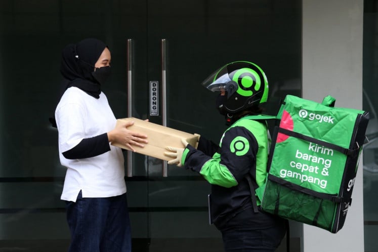 Kirim Dokumen Penting GoSend