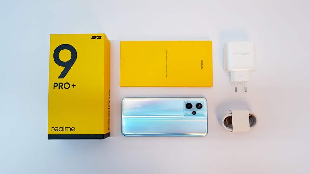 Isi kotak realme 9 Pro+