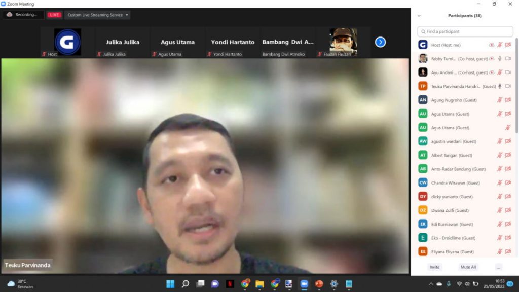 teuku parvinanda gojek ok