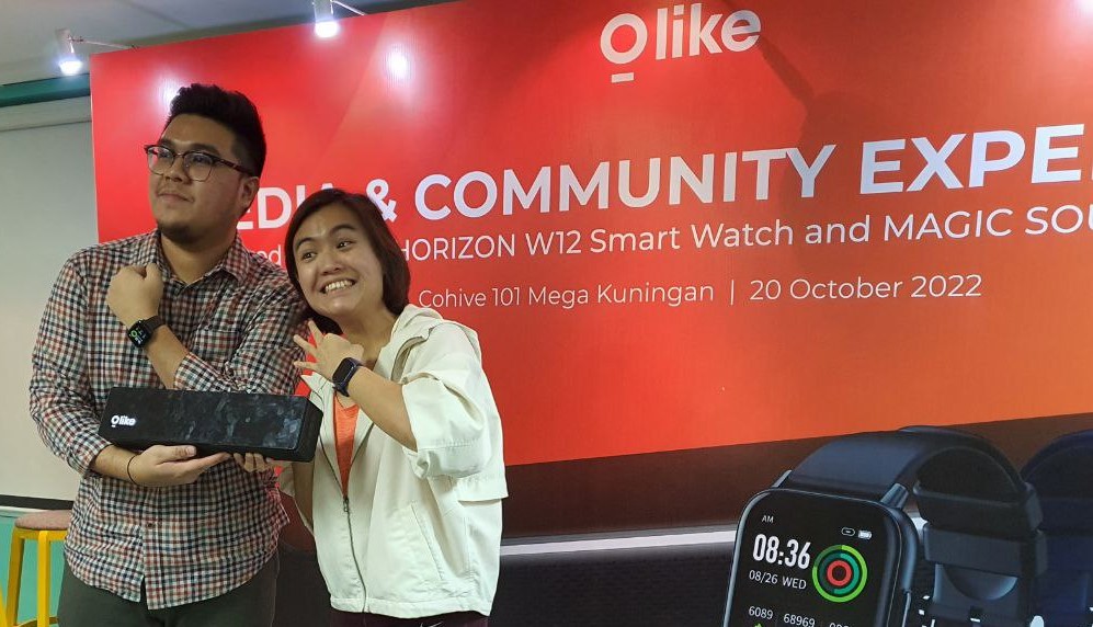 smartwatch Horizon W12