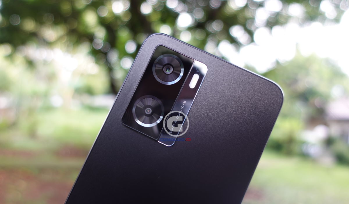 3 Jurus Anti Mati Gaya di Malam Tahun Baru dengan OPPO A77s 53 kamera OPPO A77s