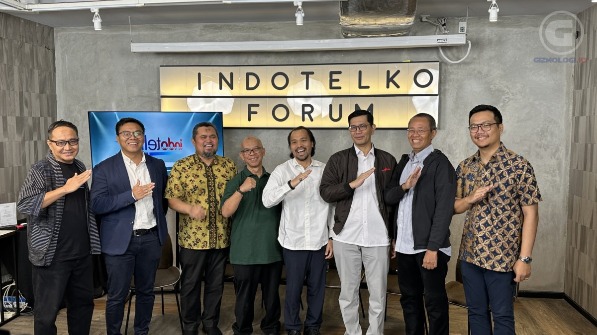 IndoTelko Forum Bisnis Satelit 101