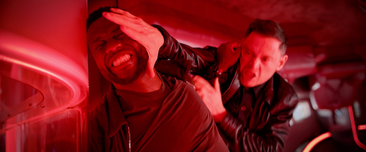 Film LIFT bergenre aksi laga.