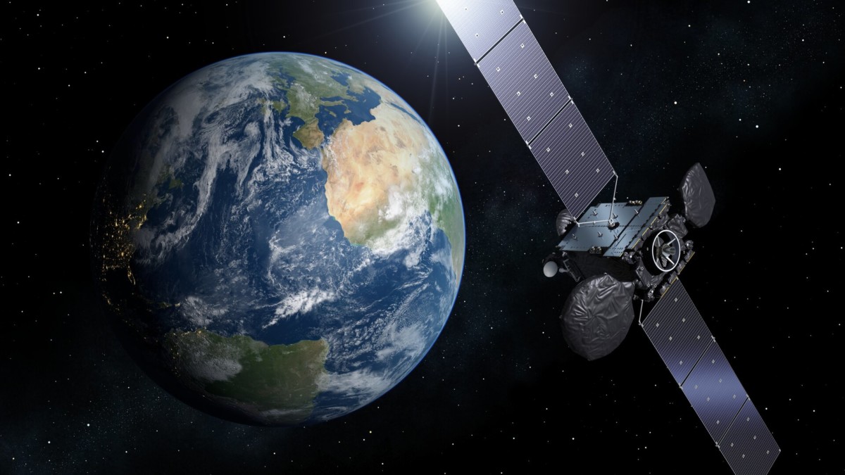 ilustrasi satelit GEO european space agency