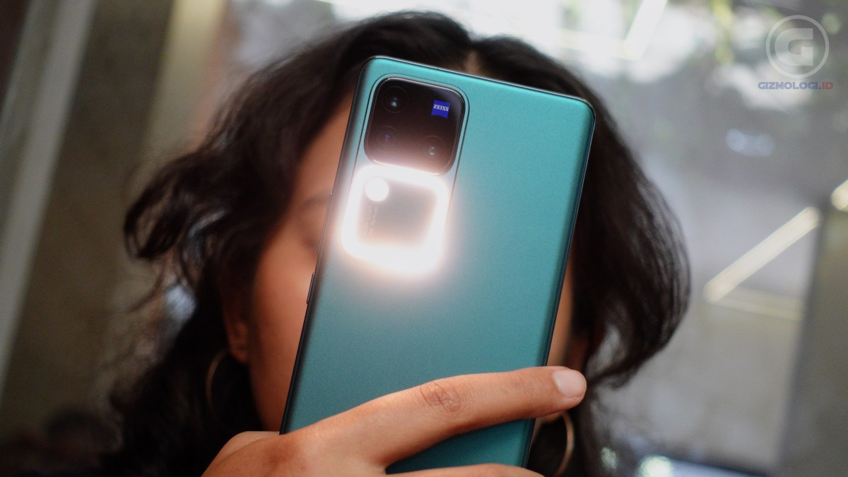 vivo Gelar Ultimate Portraits Exhibition & Workshop Masterclass Bareng 30 Fotografer 54 Aura Light Portrait vivo V30 Pro 5G