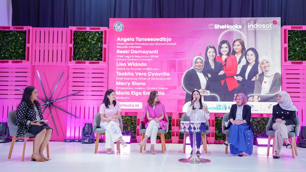 Indosat Membuka Peluang dan Mendorong Perempuan di Dunia Technopreneurship Melalui SheHacks 2024 52 SheHacks 2024 -1