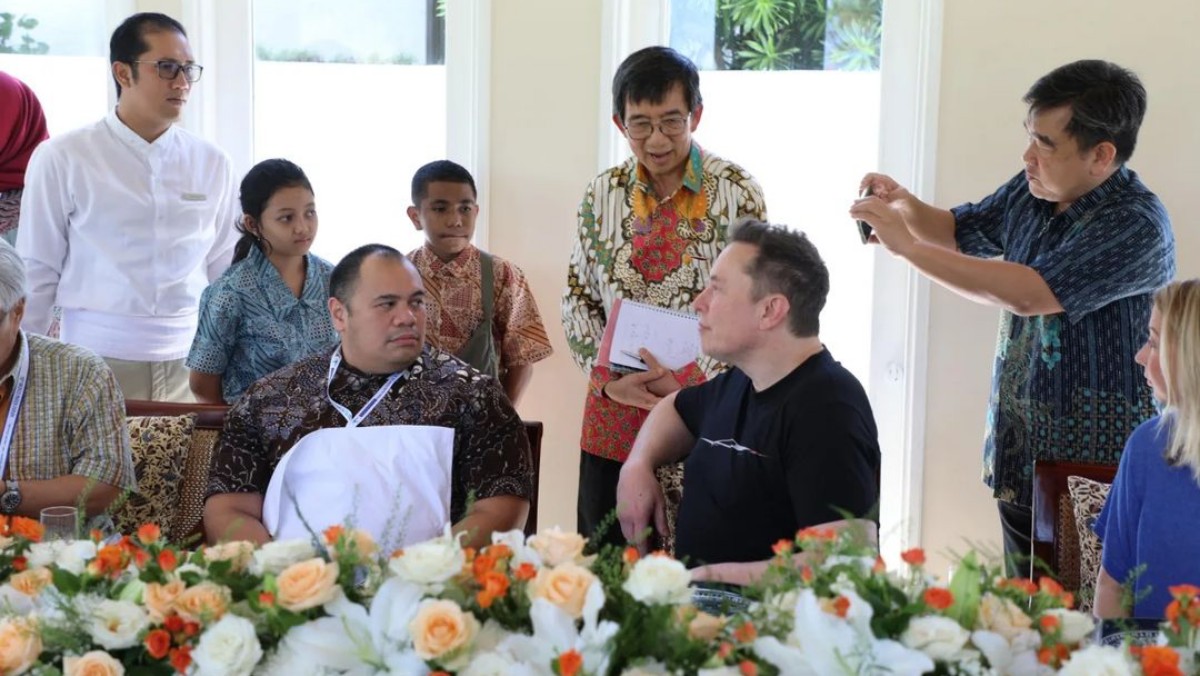 Elon Musk Pandu Sjahrir