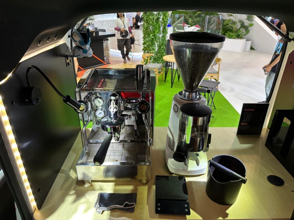 Honda Dreams Cafe Mobile