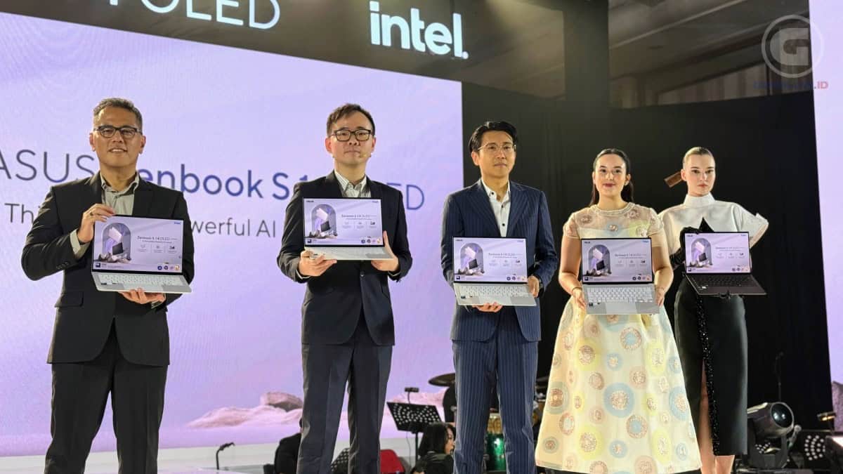 ASUS Zenbook S 14 OLED