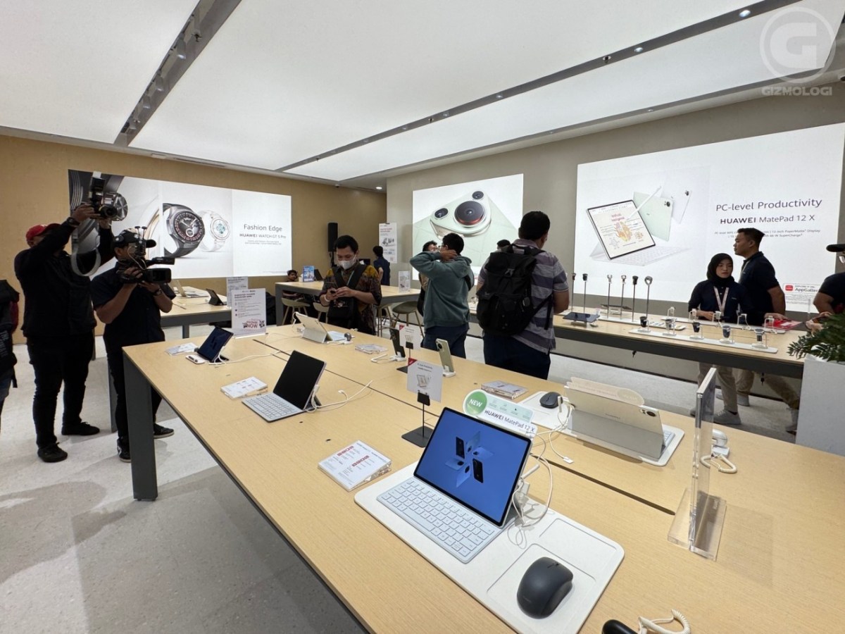 Lima Huawei Experience Store Dibuka Bersamaan, Promo Khusus Sepanjang Januari 2025 53 Huawei Experience Store Lotte Mall Jakarta