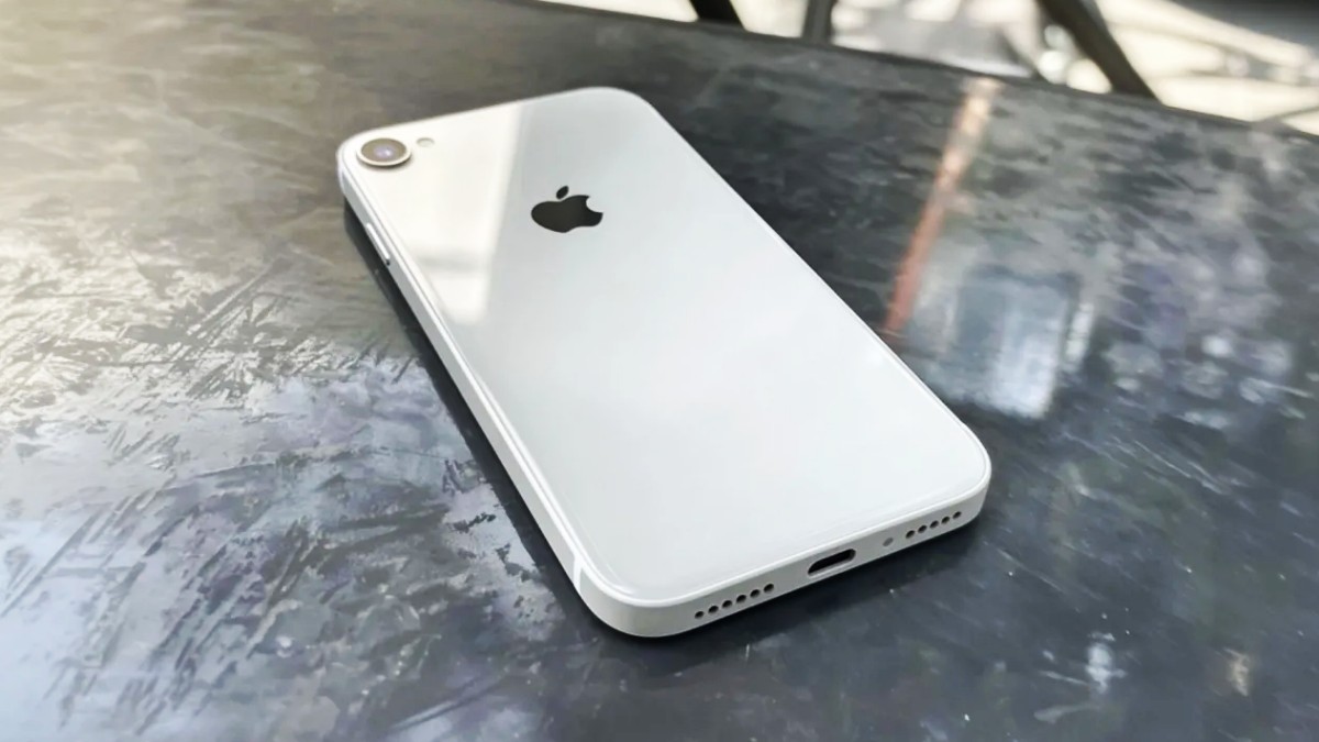 bocoran dummy iPhone SE 4 101