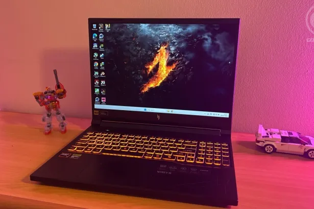 Acer Nitro V16