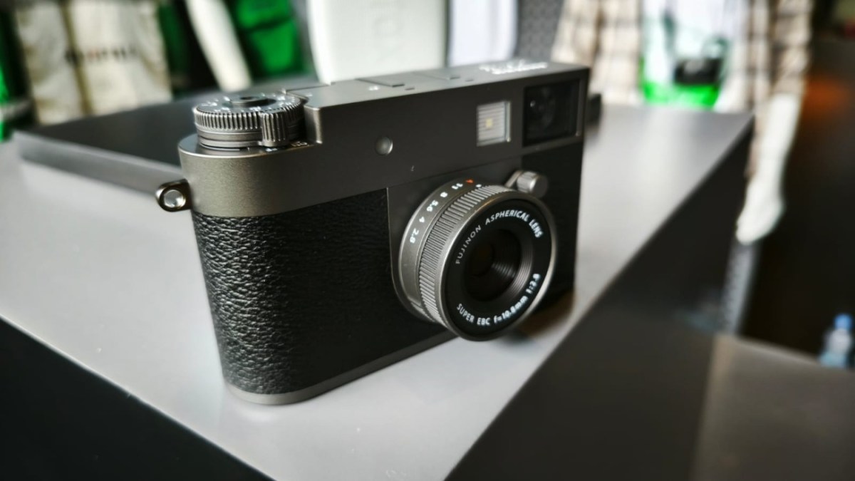 FUJIFILM X half, Kamera Digital Ringkas dengan Sentuhan Klasik 2 FUJIFILM 006
