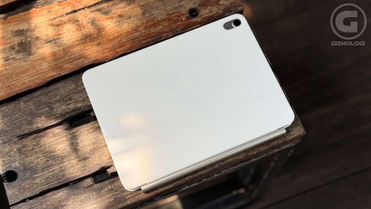 Unboxing iPad Air M3, Hadir dengan Magic Keyboard Versi Baru 12 Unboxing iPad Air M3