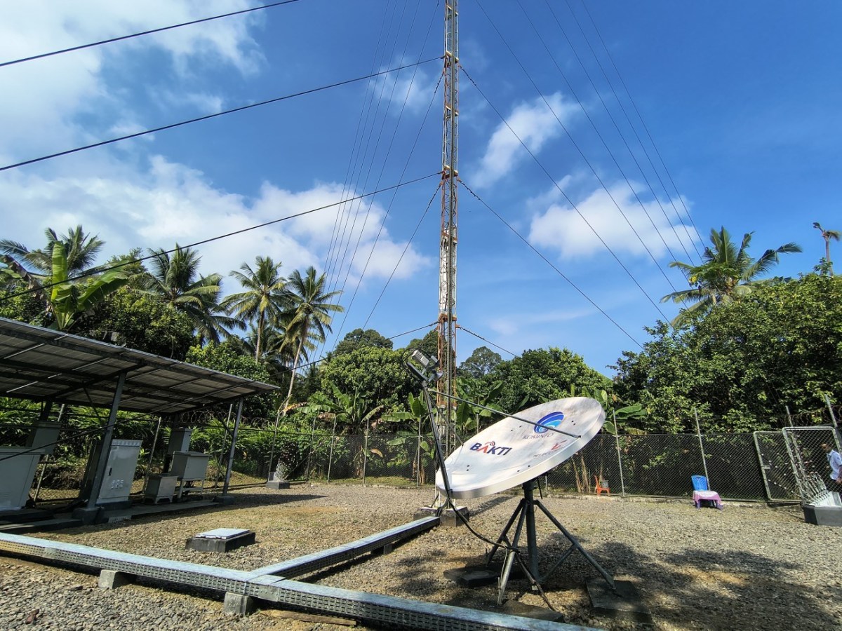 BTS USO BAKTI Komdigi Bantu Terealisasi Program Halmahera Barat Berdering 52 BTS USO BAKTI bantu terealisasi program Halmahera Barat Berdering