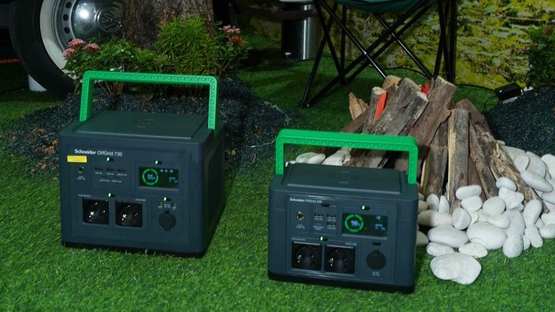 Schneider Electric Luncurkan Power Station Portabel Ramah Lingkungan untuk Aktivitas Outdoor dan Darurat 52 Photo 3a Schneider OffGrid Portable Power Station edited