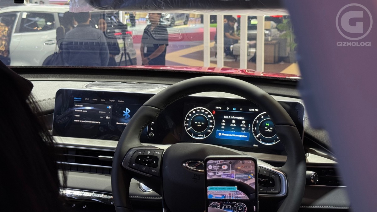 Chery TIGGO Cross CSH Menarik Perhatian di GIIAS 2025, SUV Kompak Bermesin Hybrid Rp300 Jutaan 56 Chery TIGGO Cross CSH