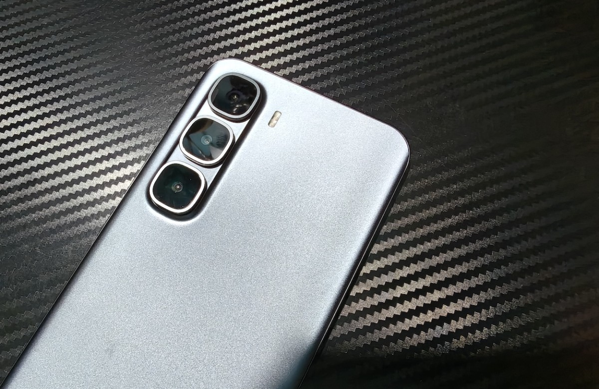 Infinix Hot 60 Pro+: Smartphone AI yang Manis dan Tipis, Harga Rp2 Jutaan 54 Infinix Hot 6 Pro Plus desain