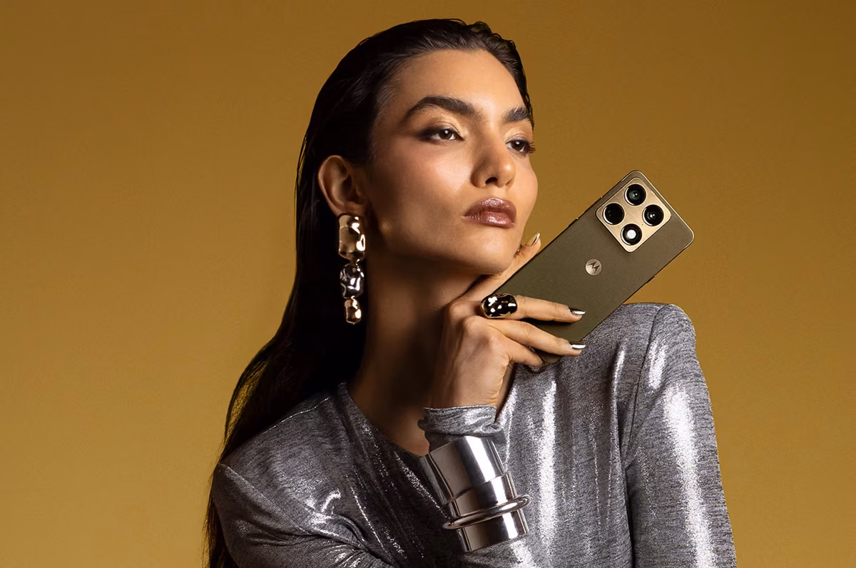 Motorola Signature 27 Resmi Meluncur 22 September, Diduga Bawa Snapdragon Terbaru 41 Motorola Signature 27